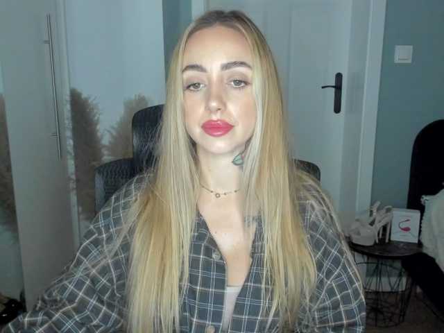 SEXYcoralie