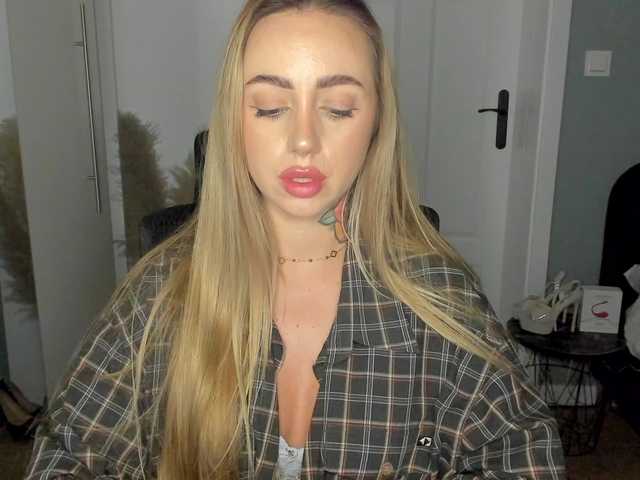 SEXYcoralie