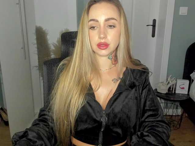 SEXYcoralie