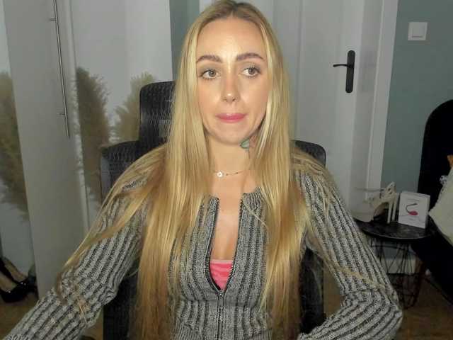 SEXYcoralie