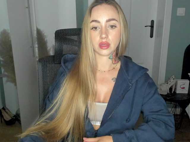 SEXYcoralie