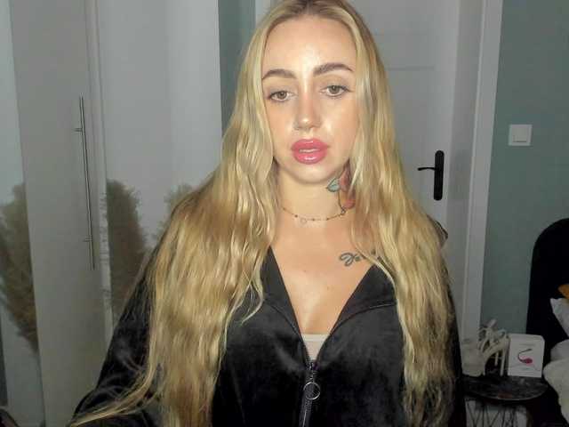 SEXYcoralie