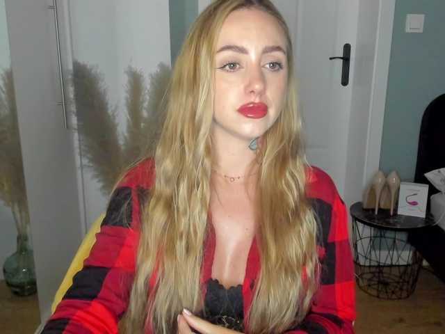 SEXYcoralie