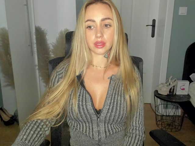 SEXYcoralie