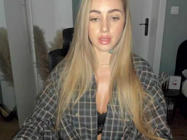 SEXYcoralie