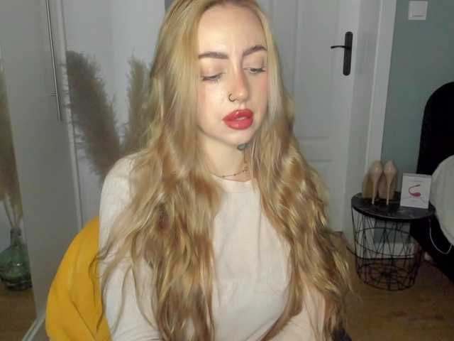  SEXYcoralie chat room