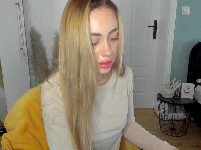 SEXYcoralie