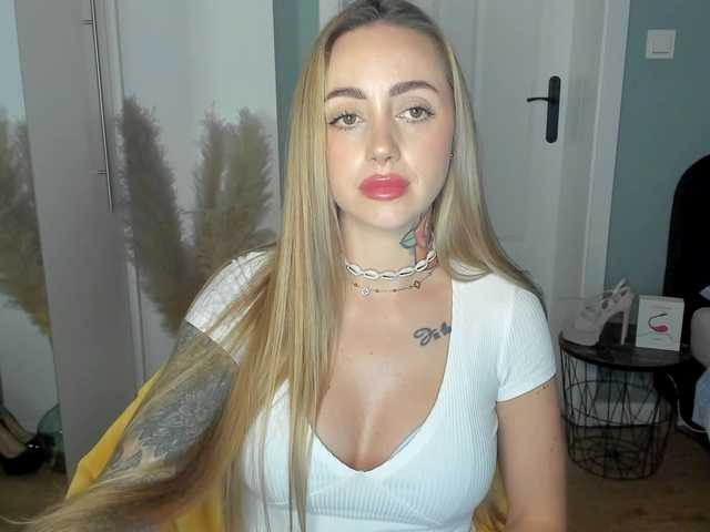 SEXYcoralie