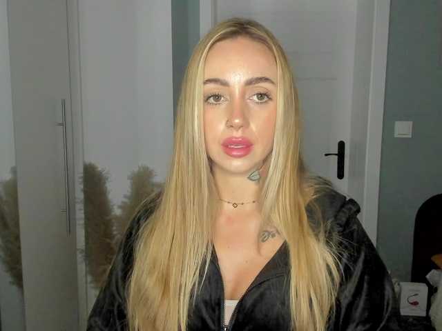 SEXYcoralie