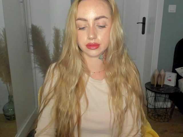 SEXYcoralie