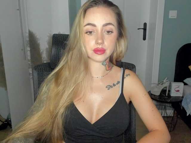 SEXYcoralie
