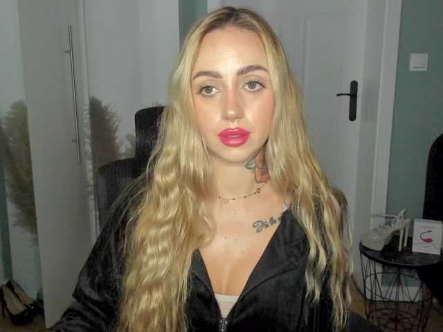 SEXYcoralie