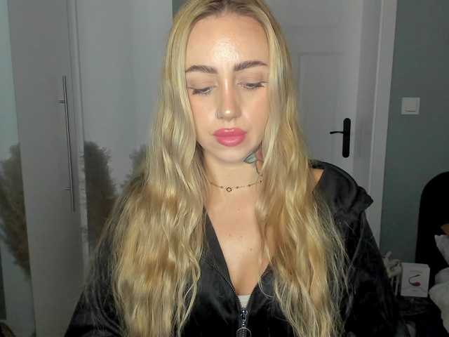 SEXYcoralie