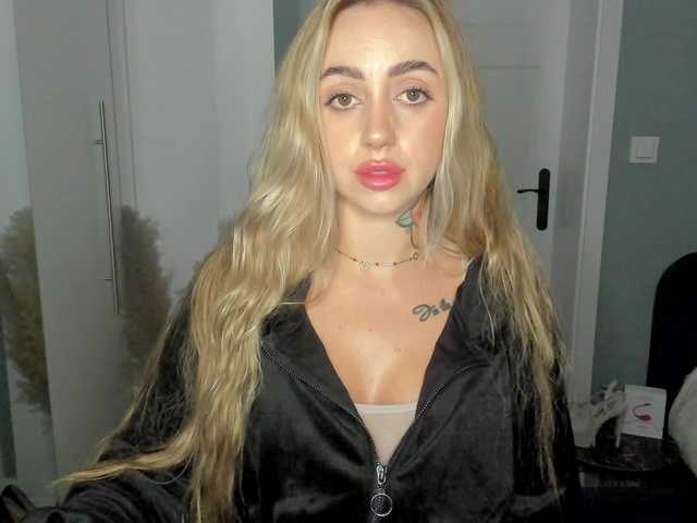 SEXYcoralie