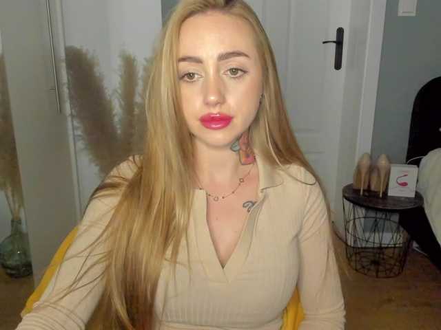 SEXYcoralie