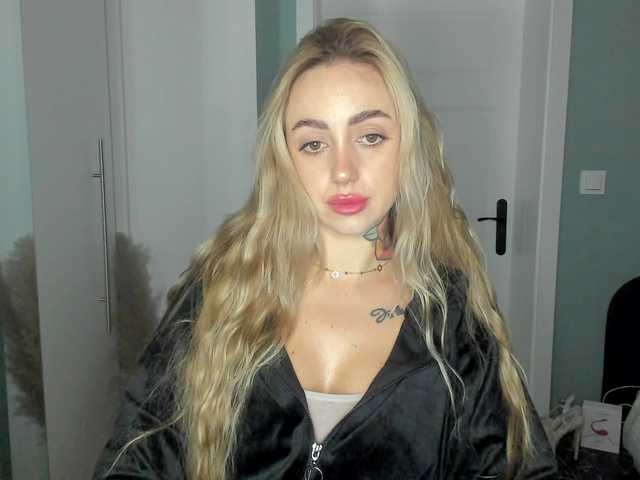 SEXYcoralie
