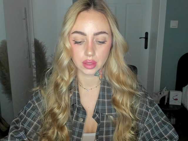 SEXYcoralie