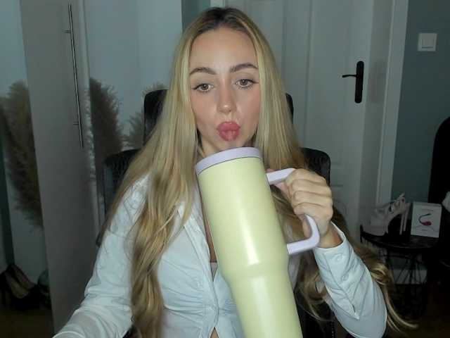 SEXYcoralie