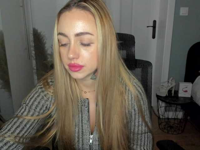 SEXYcoralie