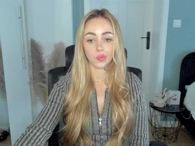 SEXYcoralie