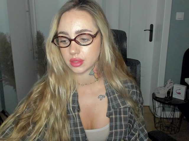 SEXYcoralie