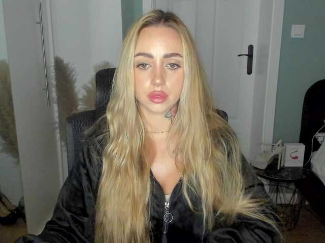 SEXYcoralie