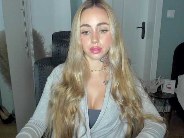 SEXYcoralie
