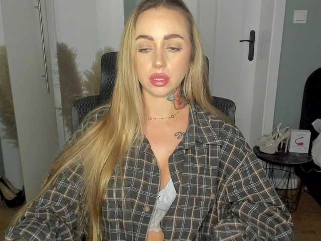 SEXYcoralie