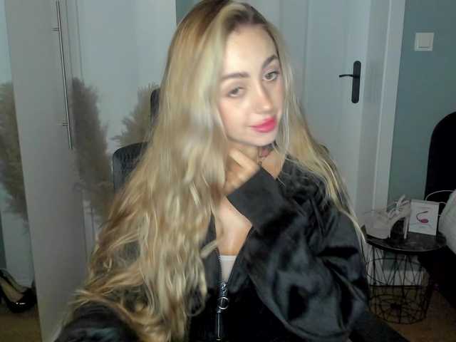 SEXYcoralie