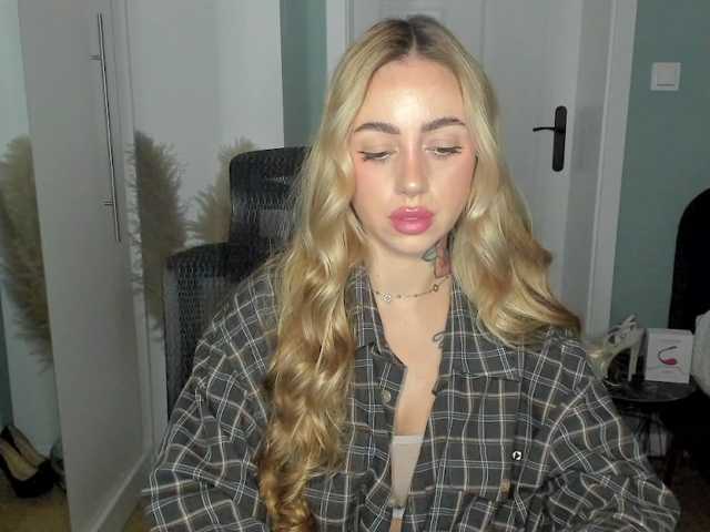 SEXYcoralie