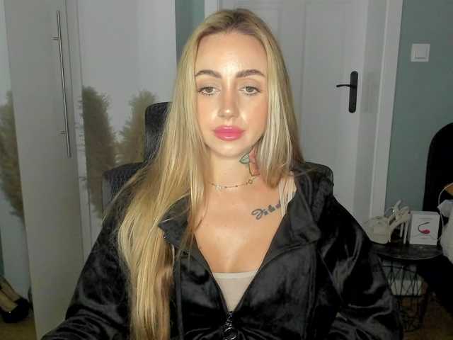 SEXYcoralie