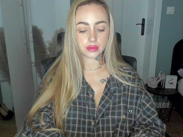 SEXYcoralie