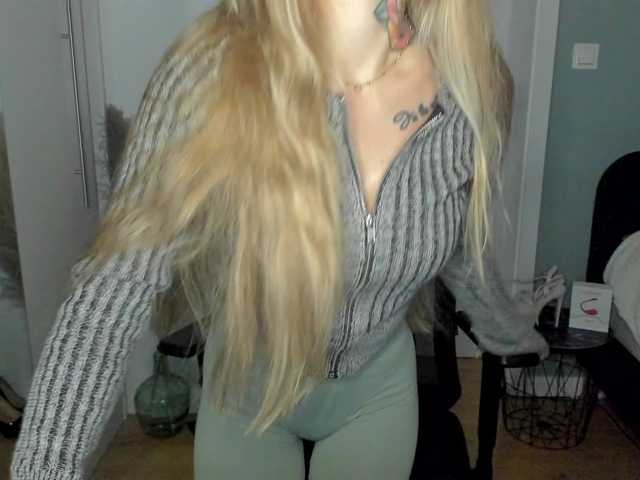 SEXYcoralie