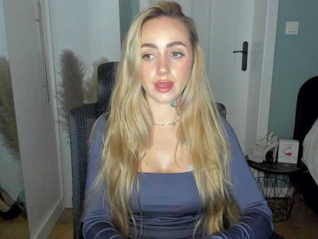 SEXYcoralie