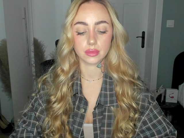 SEXYcoralie