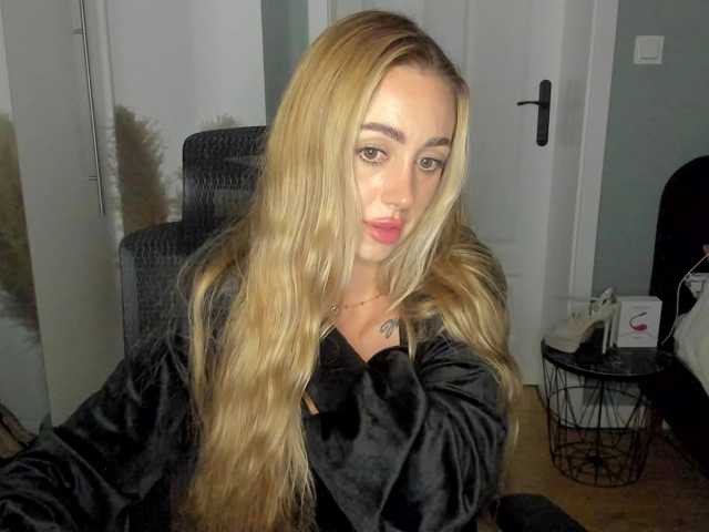 SEXYcoralie