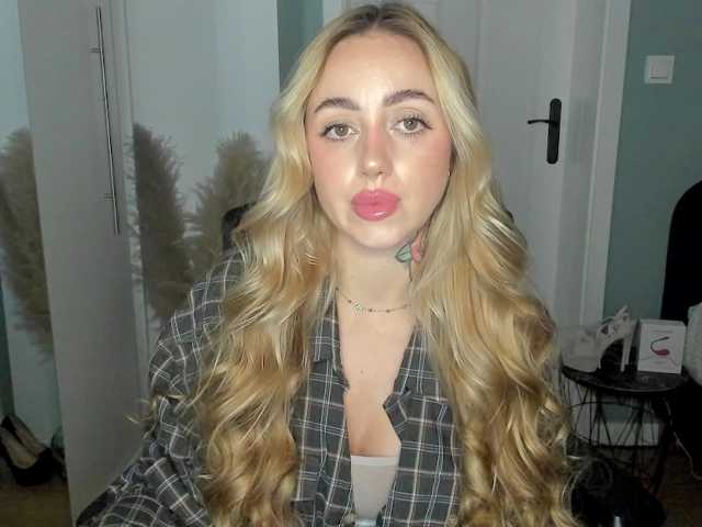 SEXYcoralie
