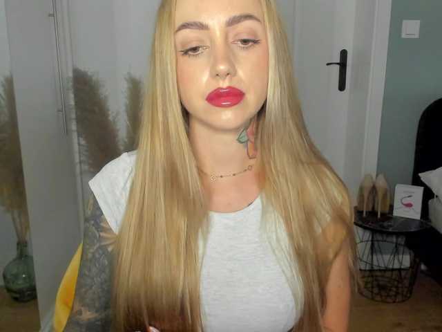 SEXYcoralie