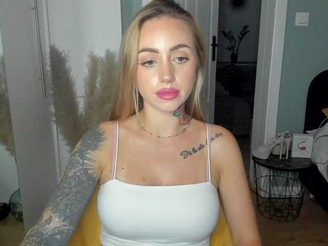 SEXYcoralie