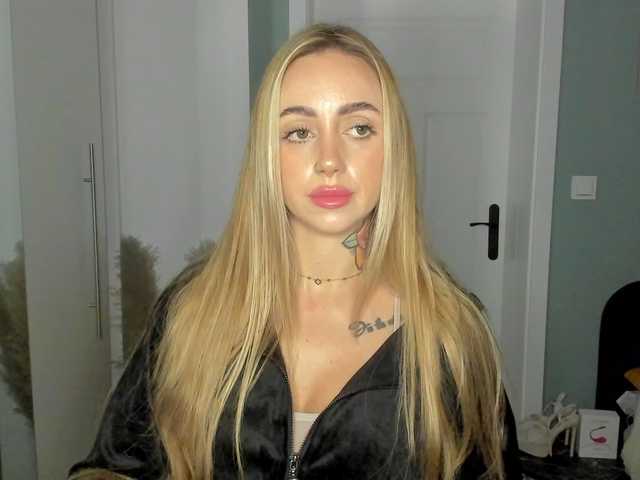 SEXYcoralie