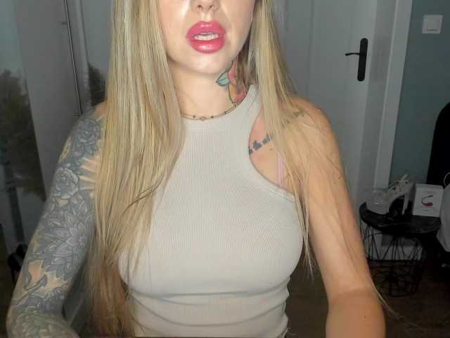 SEXYcoralie