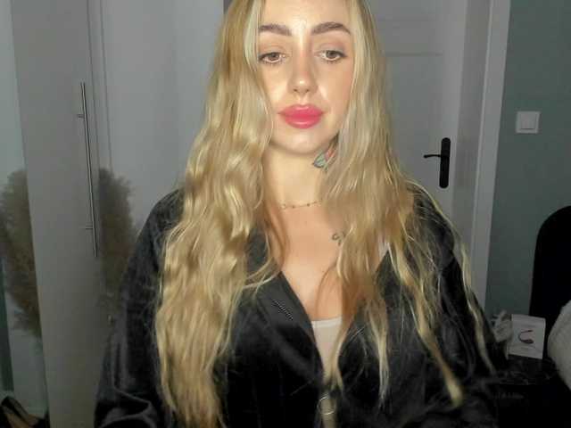 SEXYcoralie