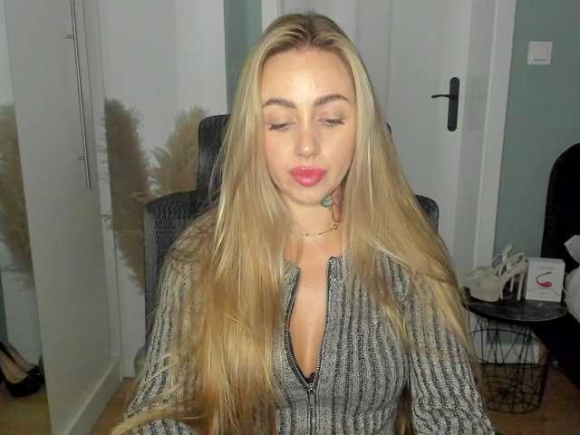SEXYcoralie