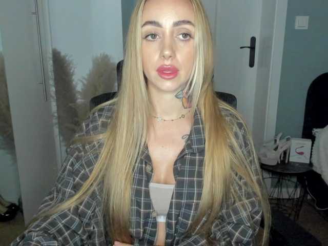 SEXYcoralie