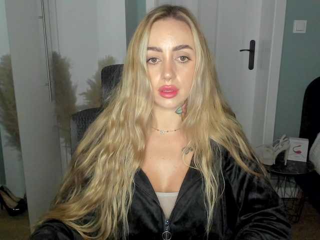 SEXYcoralie
