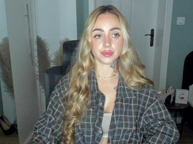 SEXYcoralie