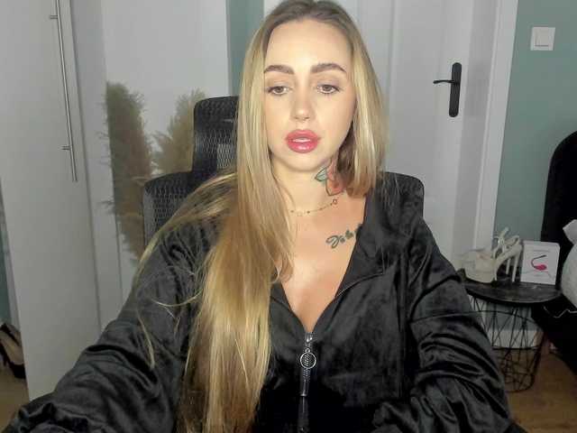 SEXYcoralie