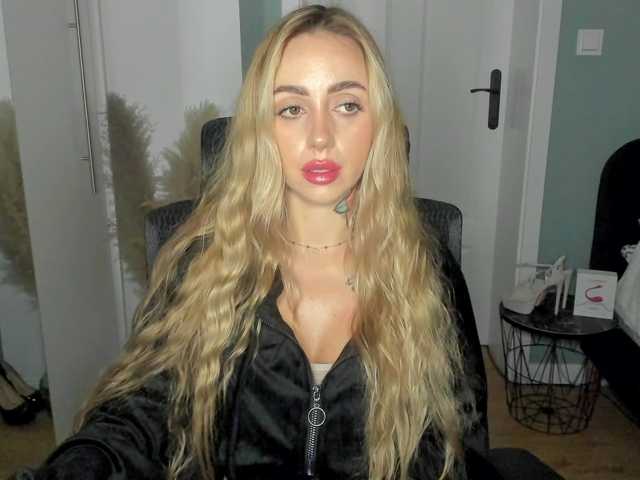 SEXYcoralie