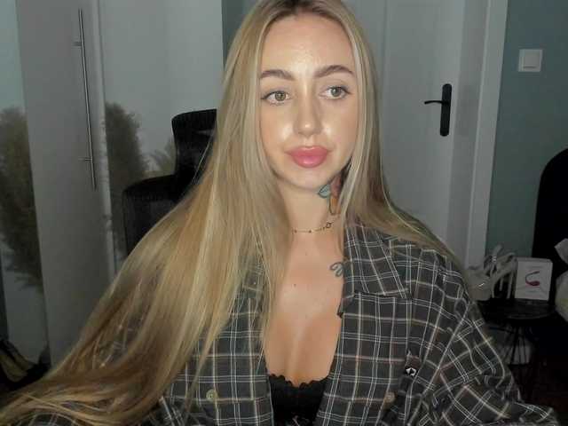 SEXYcoralie