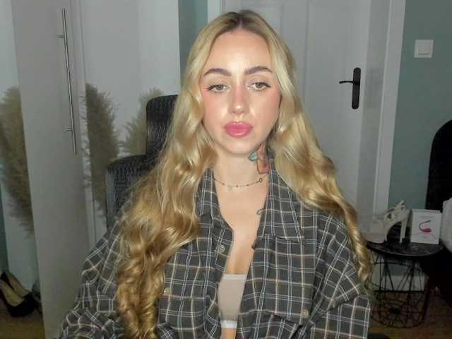 SEXYcoralie
